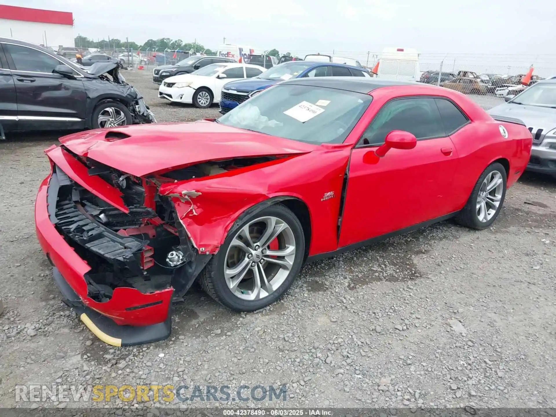 2 fotografías del automóvil dañado 2C3CDZBT5LH183882 DODGE CHALLENGER 2020