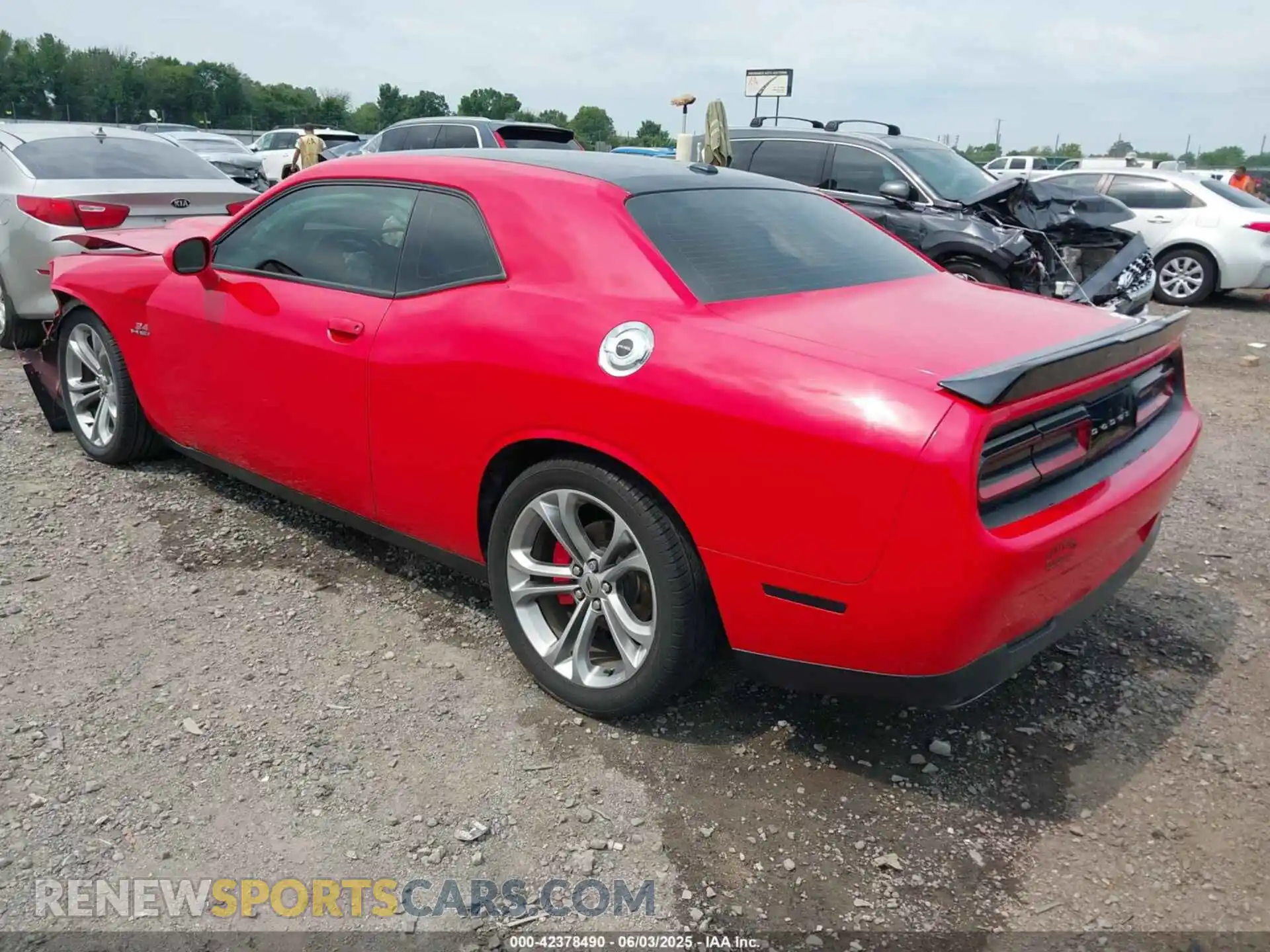 3 fotografías del automóvil dañado 2C3CDZBT5LH183882 DODGE CHALLENGER 2020
