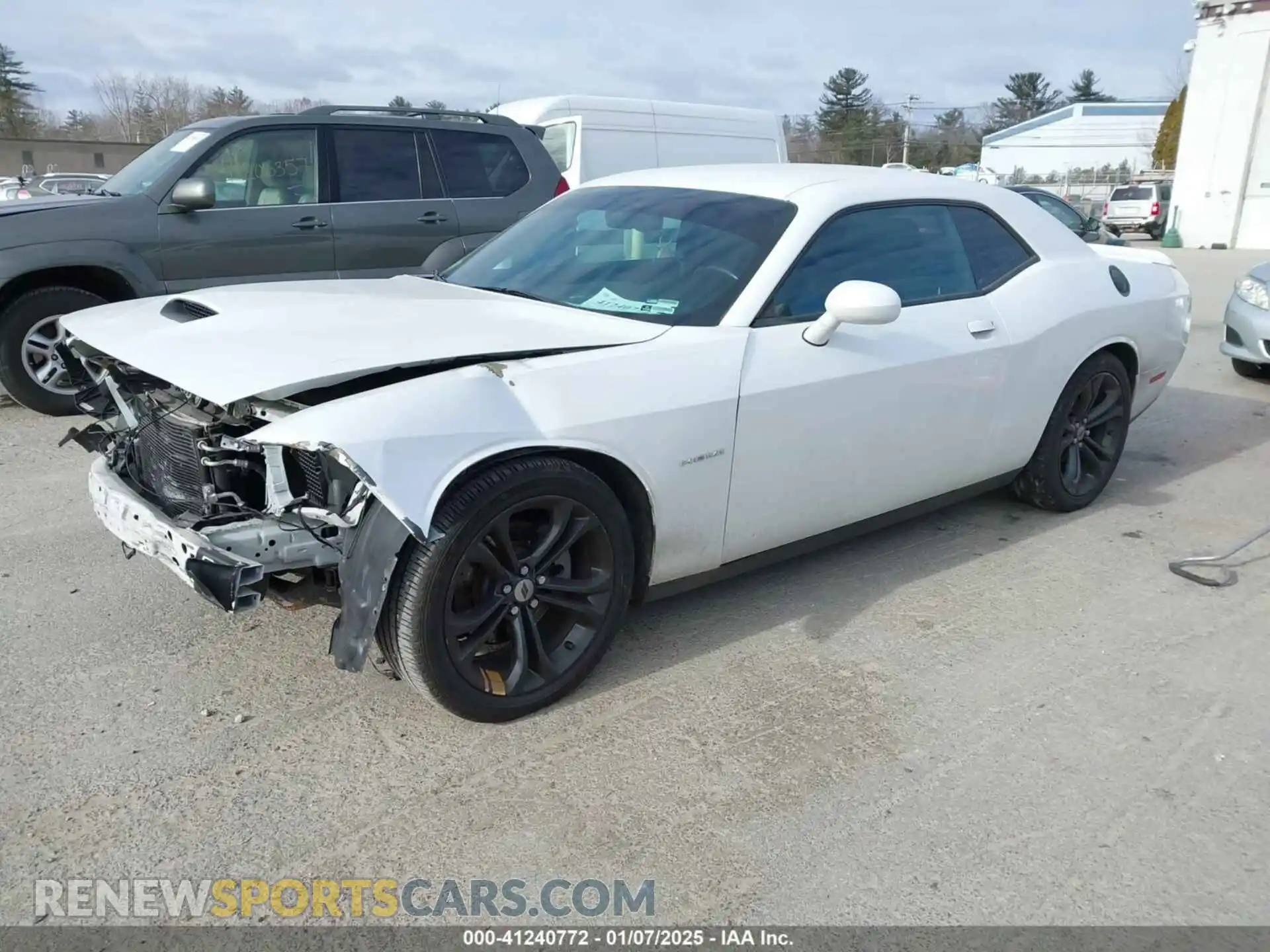 2 Photograph of a damaged car 2C3CDZBT7LH139043 DODGE CHALLENGER 2020