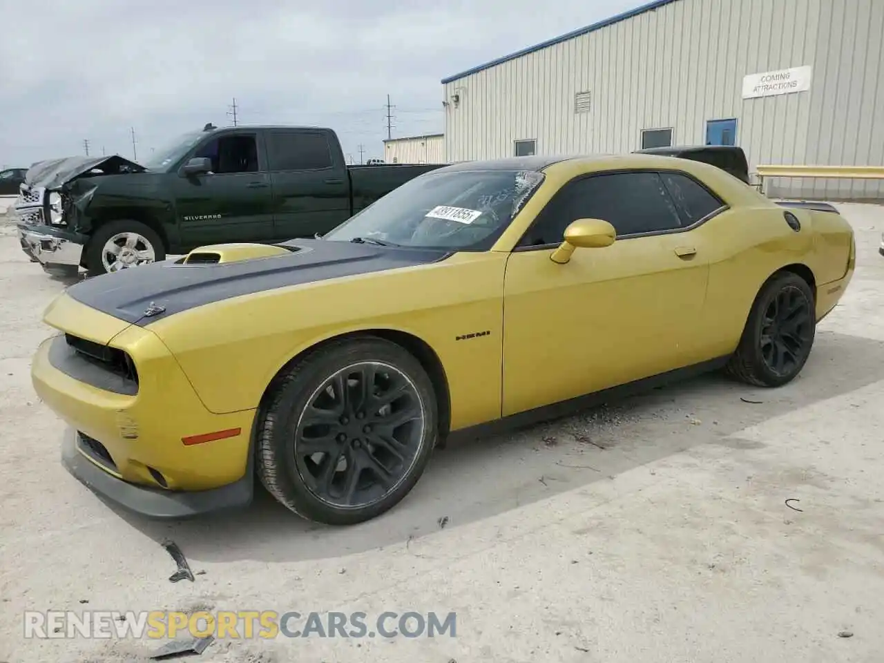 1 Photograph of a damaged car 2C3CDZBT7LH246383 DODGE CHALLENGER 2020