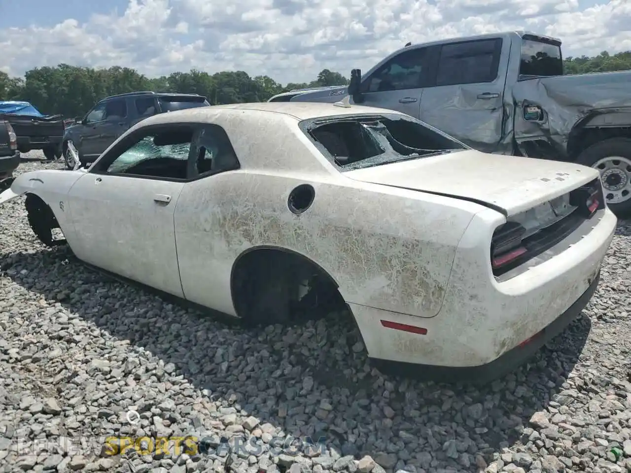 2 Фотография поврежденного автомобиля 2C3CDZC9XLH113829 DODGE CHALLENGER 2020