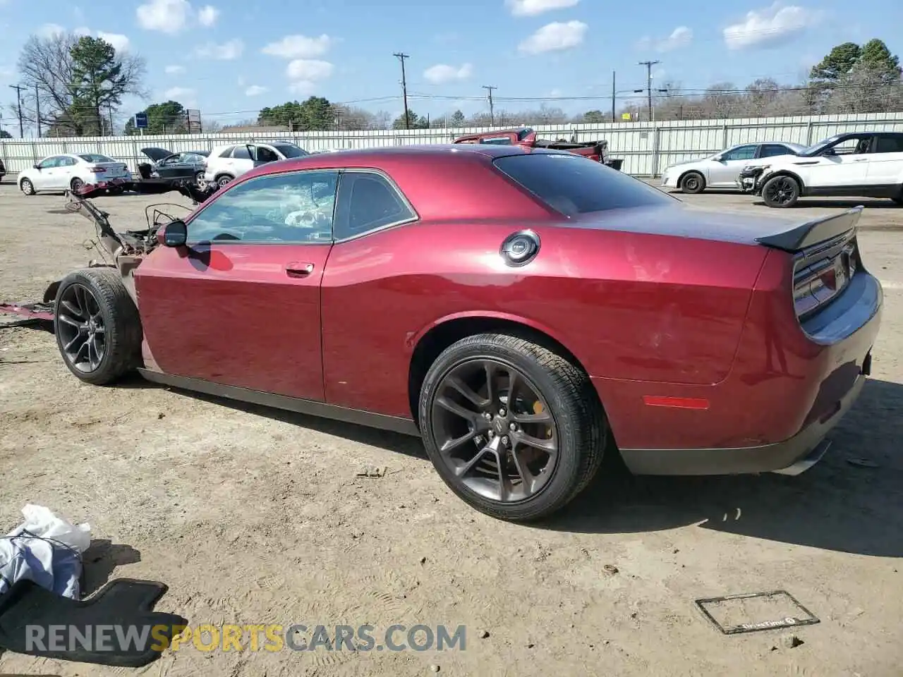 2 Photograph of a damaged car 2C3CDZFJ3LH109868 DODGE CHALLENGER 2020