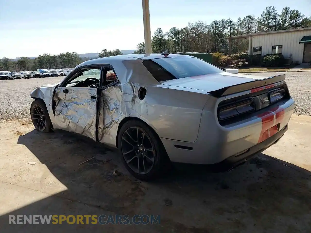 2 Photograph of a damaged car 2C3CDZFJ3LH246549 DODGE CHALLENGER 2020