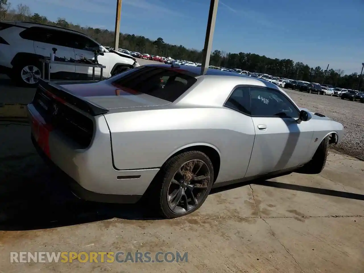 3 Photograph of a damaged car 2C3CDZFJ3LH246549 DODGE CHALLENGER 2020