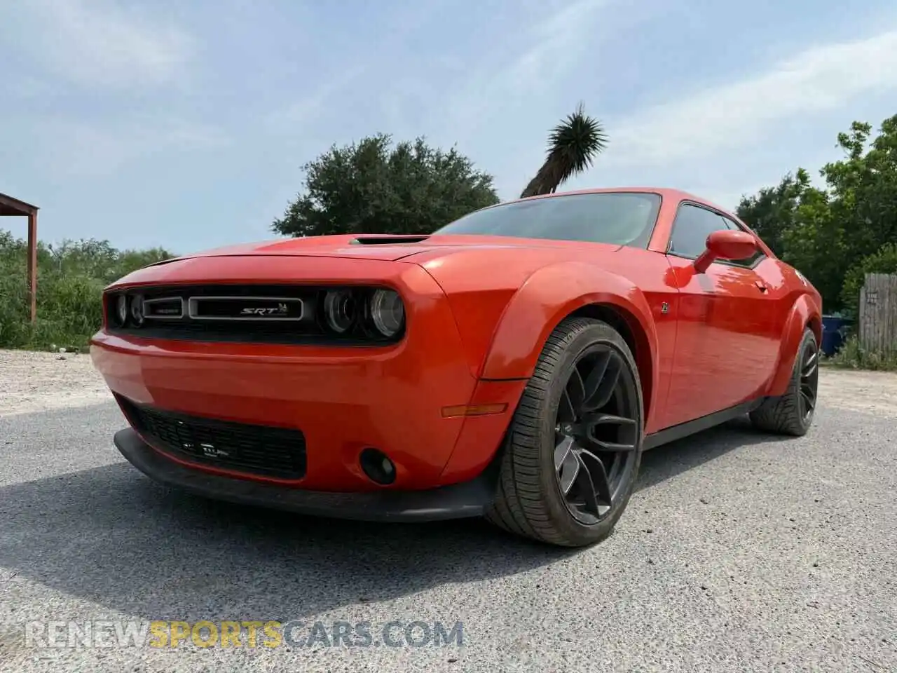 2 Photograph of a damaged car 2C3CDZFJ8LH236079 DODGE CHALLENGER 2020