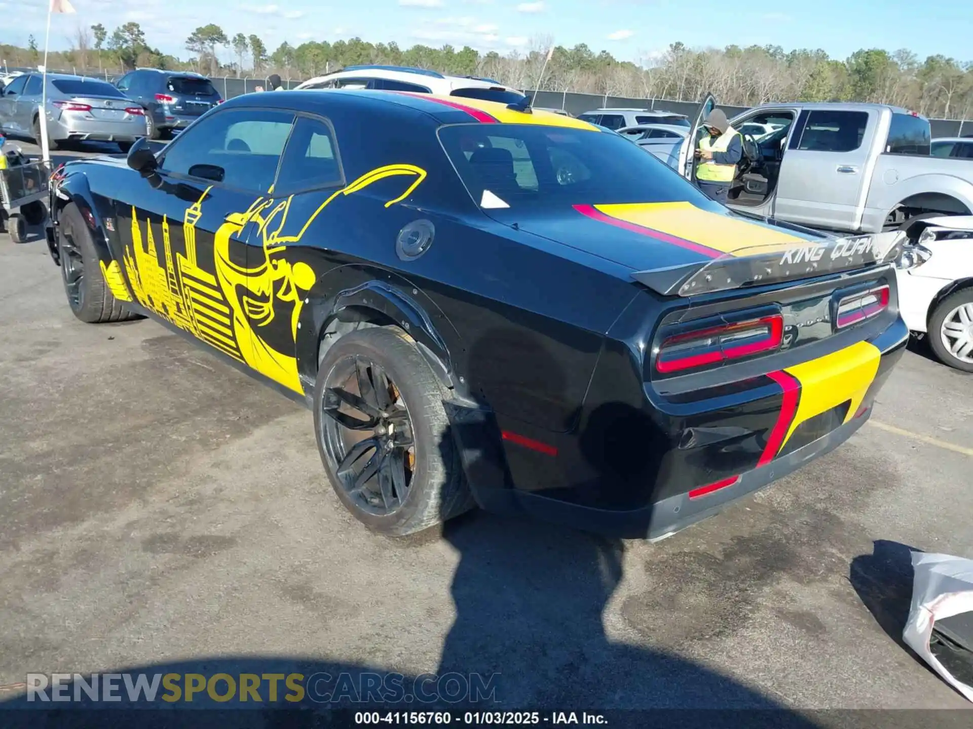 3 Photograph of a damaged car 2C3CDZFJ9LH236091 DODGE CHALLENGER 2020
