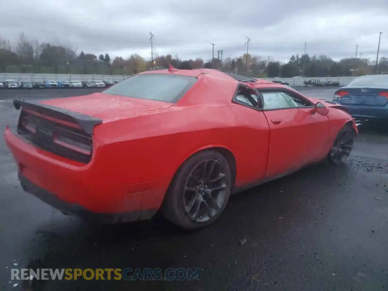 3 Photograph of a damaged car 2C3CDZFJ9LH236608 DODGE CHALLENGER 2020