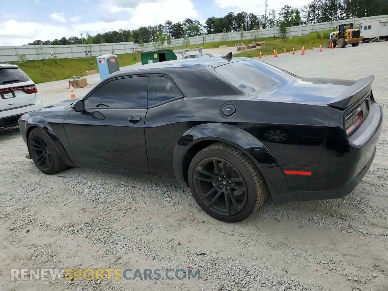 2 Photograph of a damaged car 2C3CDZFJXLH179366 DODGE CHALLENGER 2020