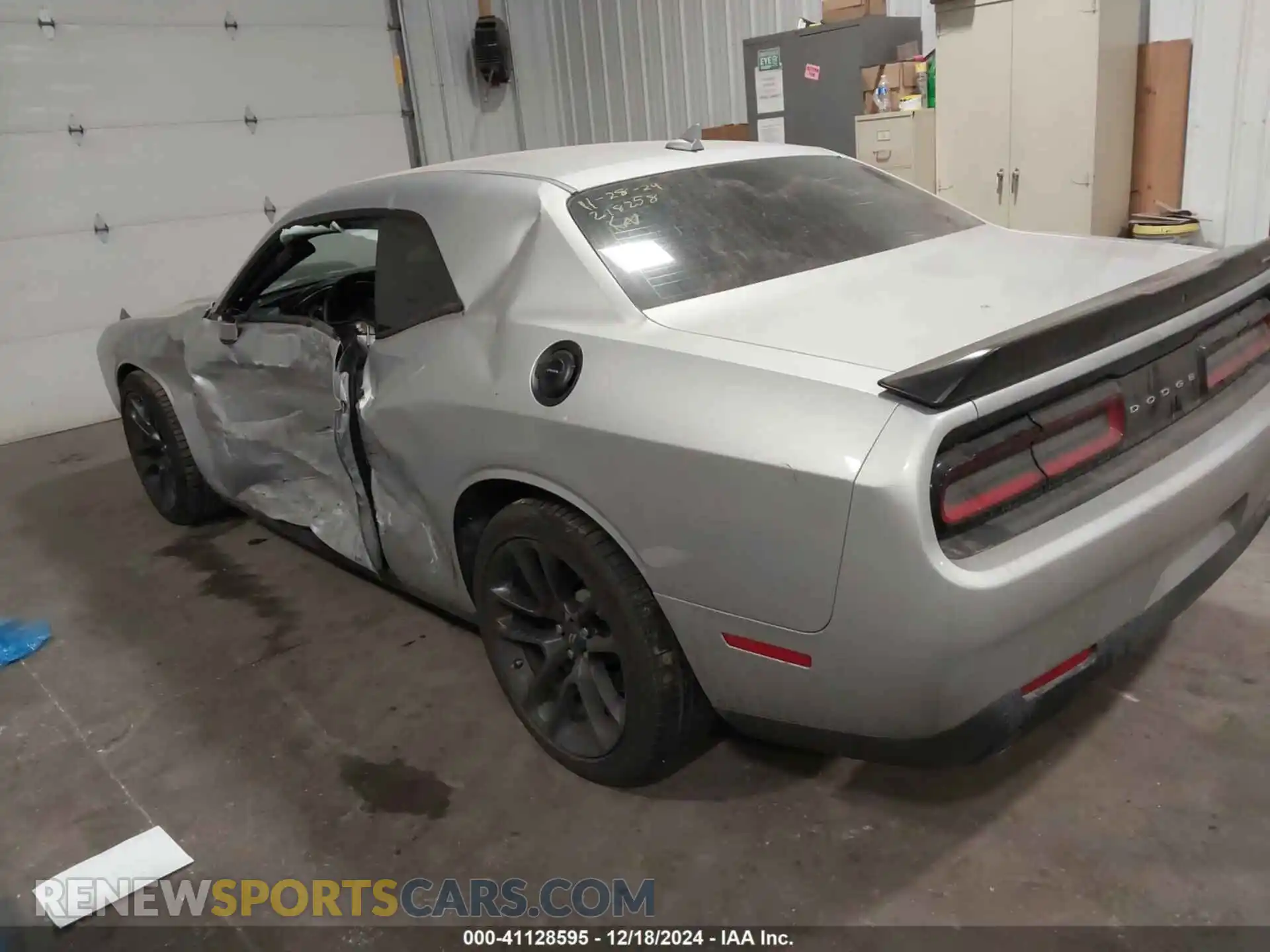 3 fotografías del automóvil dañado 2C3CDZFJXLH205447 DODGE CHALLENGER 2020