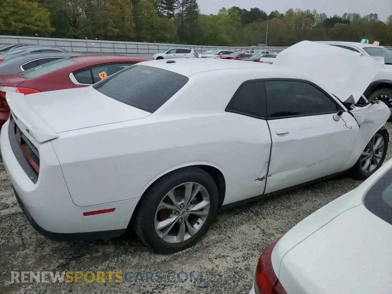 3 Photograph of a damaged car 2C3CDZGG9LH131084 DODGE CHALLENGER 2020