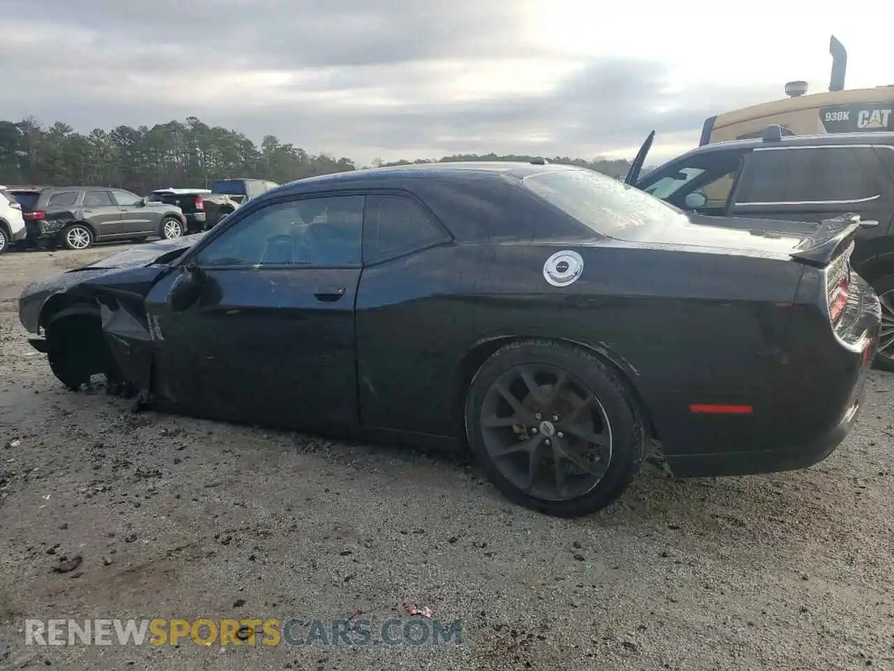 2 Photograph of a damaged car 2C3CDZJG3LH213692 DODGE CHALLENGER 2020