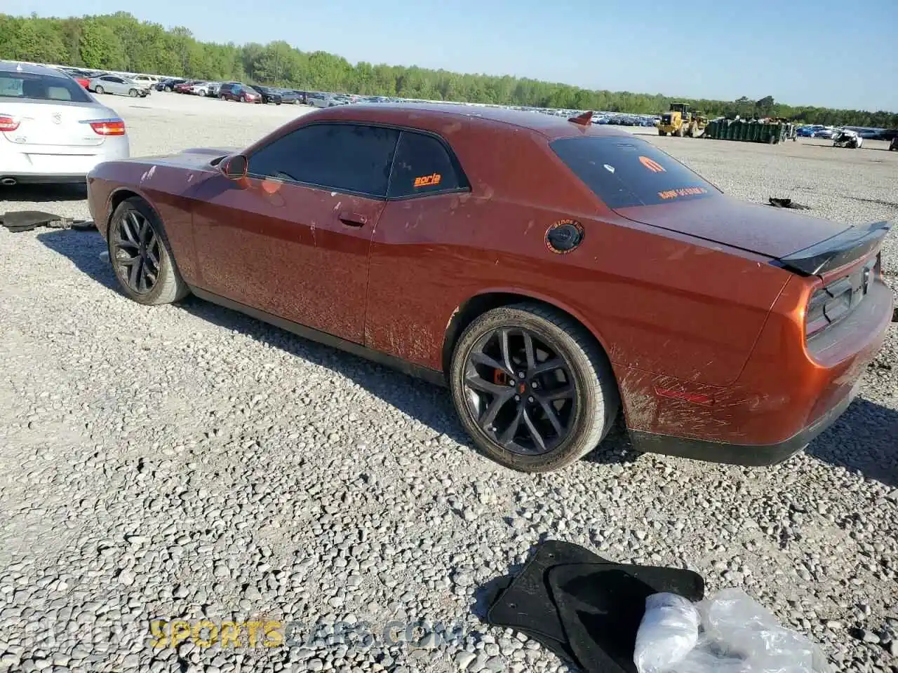 2 Photograph of a damaged car 2C3CDZJGXLH196499 DODGE CHALLENGER 2020