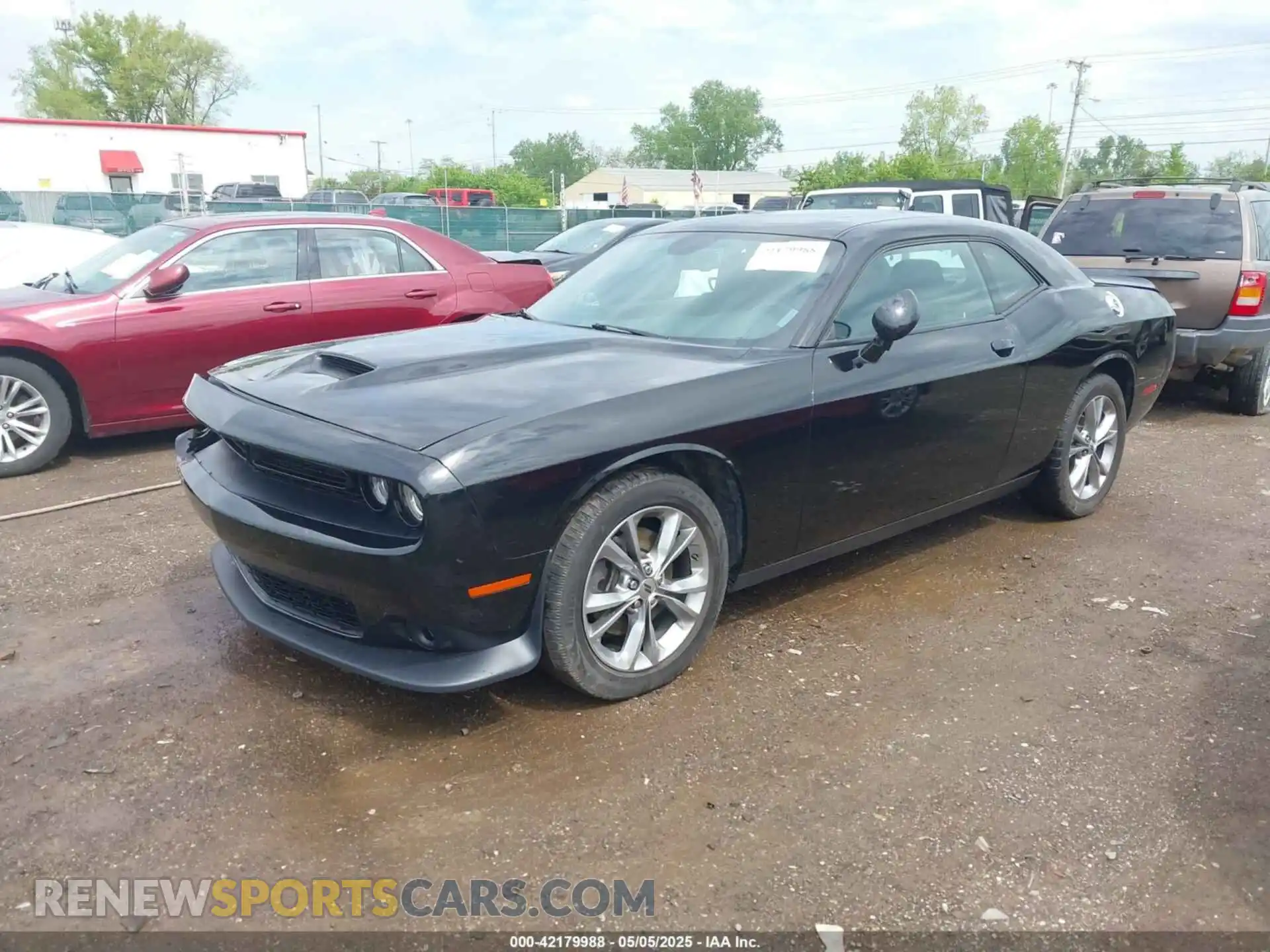 2 Photograph of a damaged car 2C3CDZKG5LH106271 DODGE CHALLENGER 2020