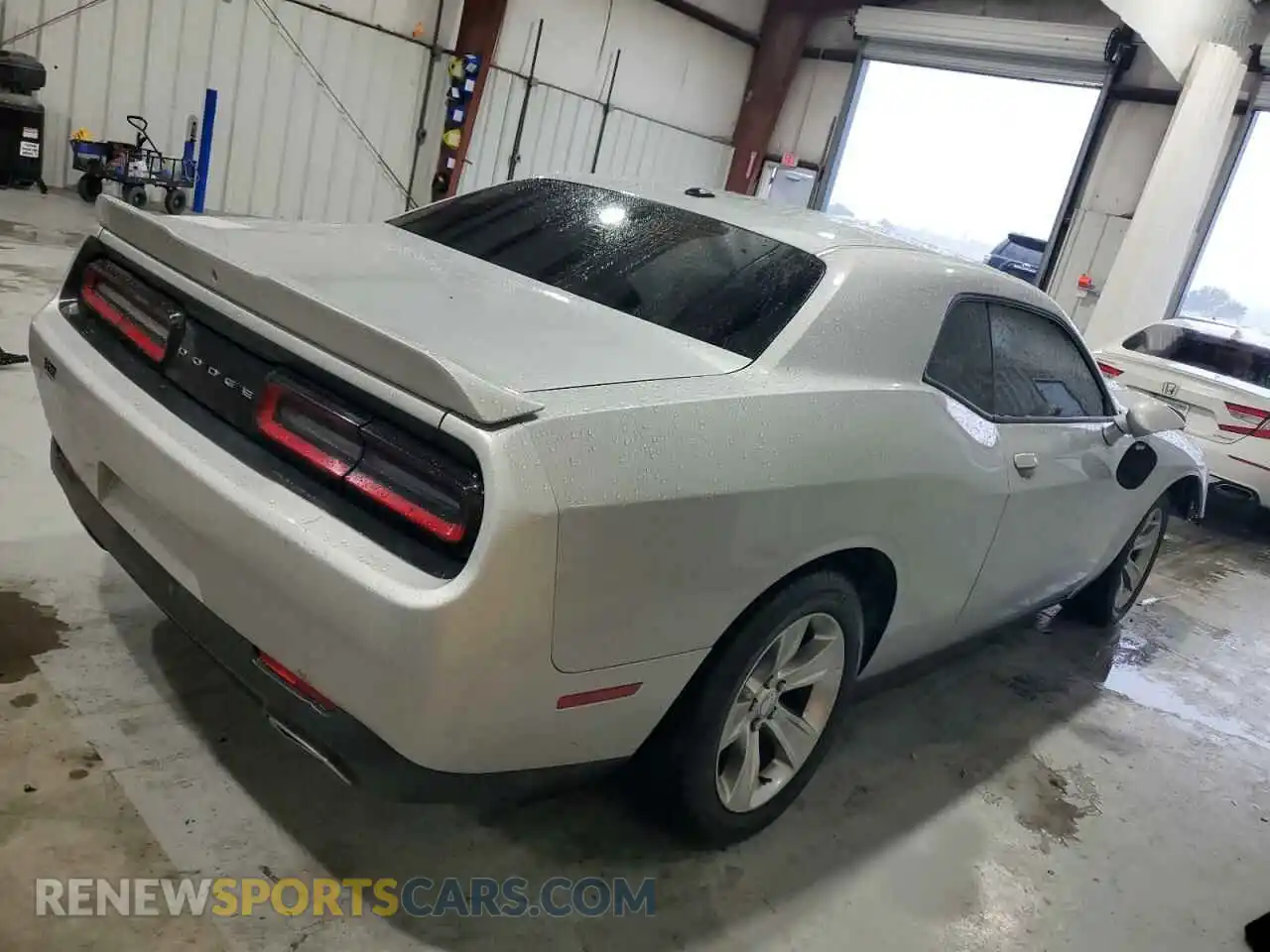 3 Photograph of a damaged car 2C3CDZAG0MH546952 DODGE CHALLENGER 2021