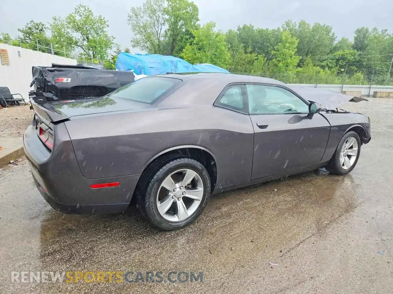 3 Photograph of a damaged car 2C3CDZAG1MH623408 DODGE CHALLENGER 2021