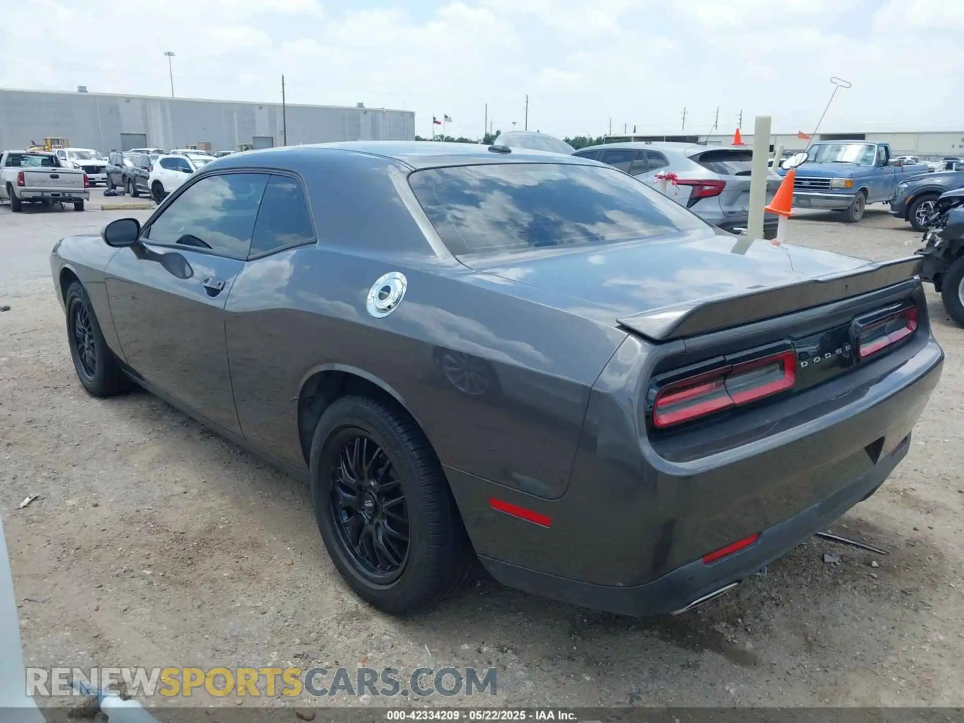 3 Photograph of a damaged car 2C3CDZAG1MH630696 DODGE CHALLENGER 2021