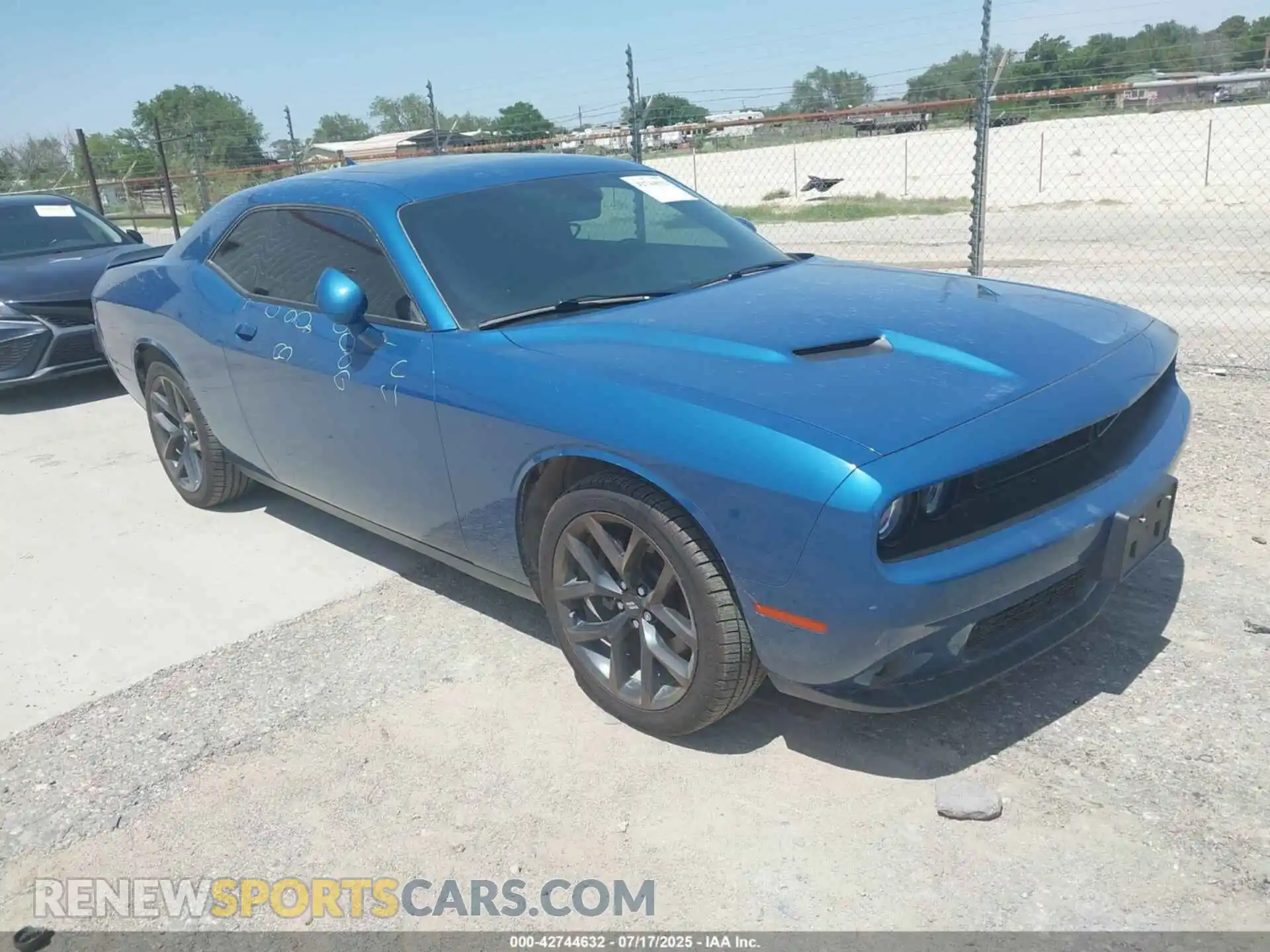 1 Photograph of a damaged car 2C3CDZAG3MH524511 DODGE CHALLENGER 2021