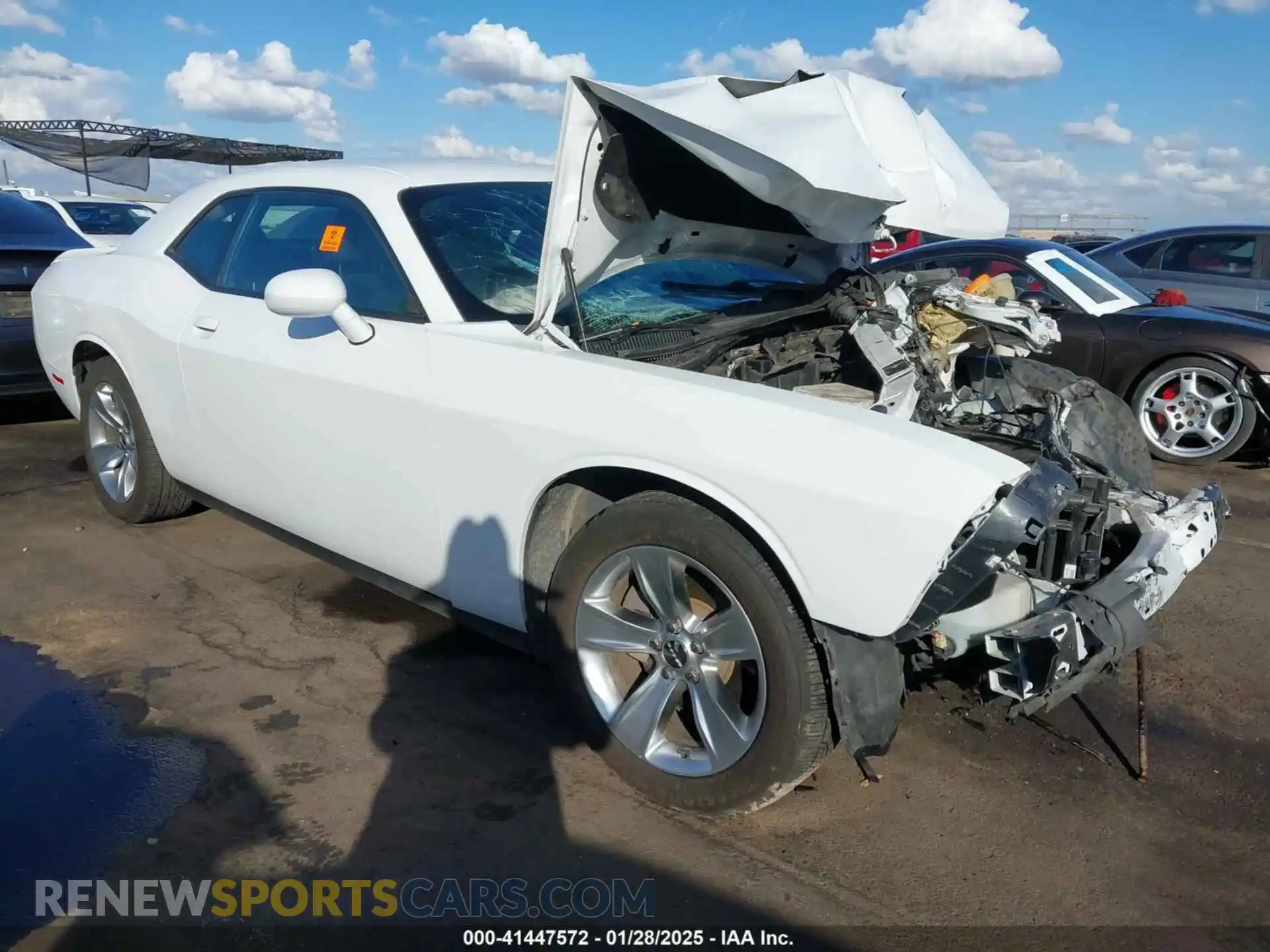 1 Photograph of a damaged car 2C3CDZAG5MH546901 DODGE CHALLENGER 2021