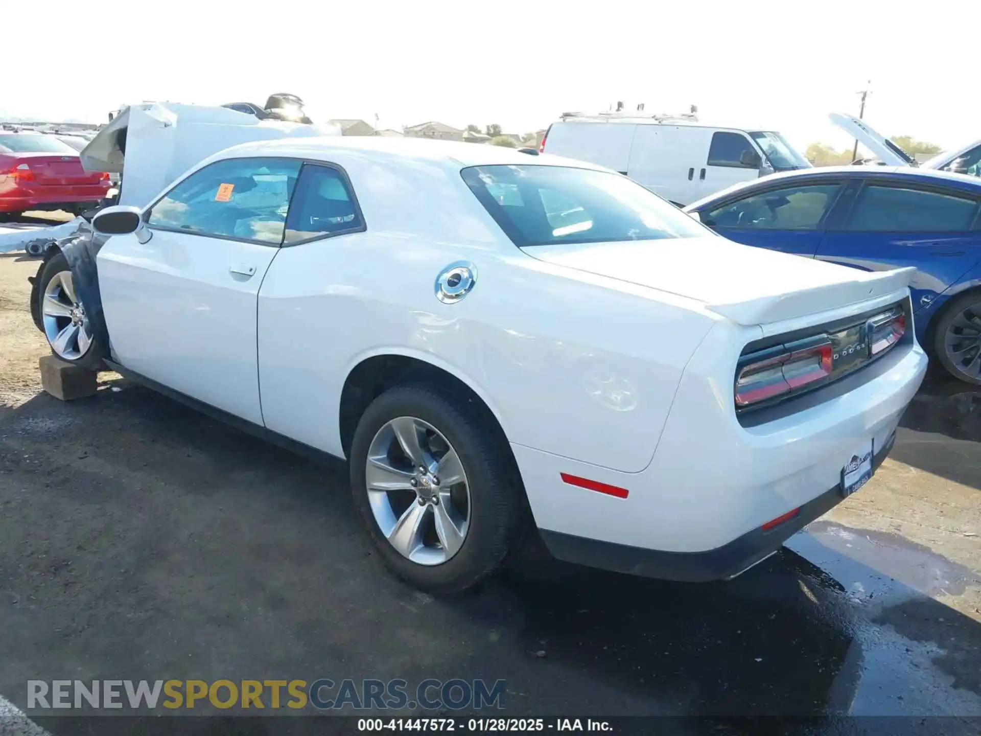 3 Photograph of a damaged car 2C3CDZAG5MH546901 DODGE CHALLENGER 2021