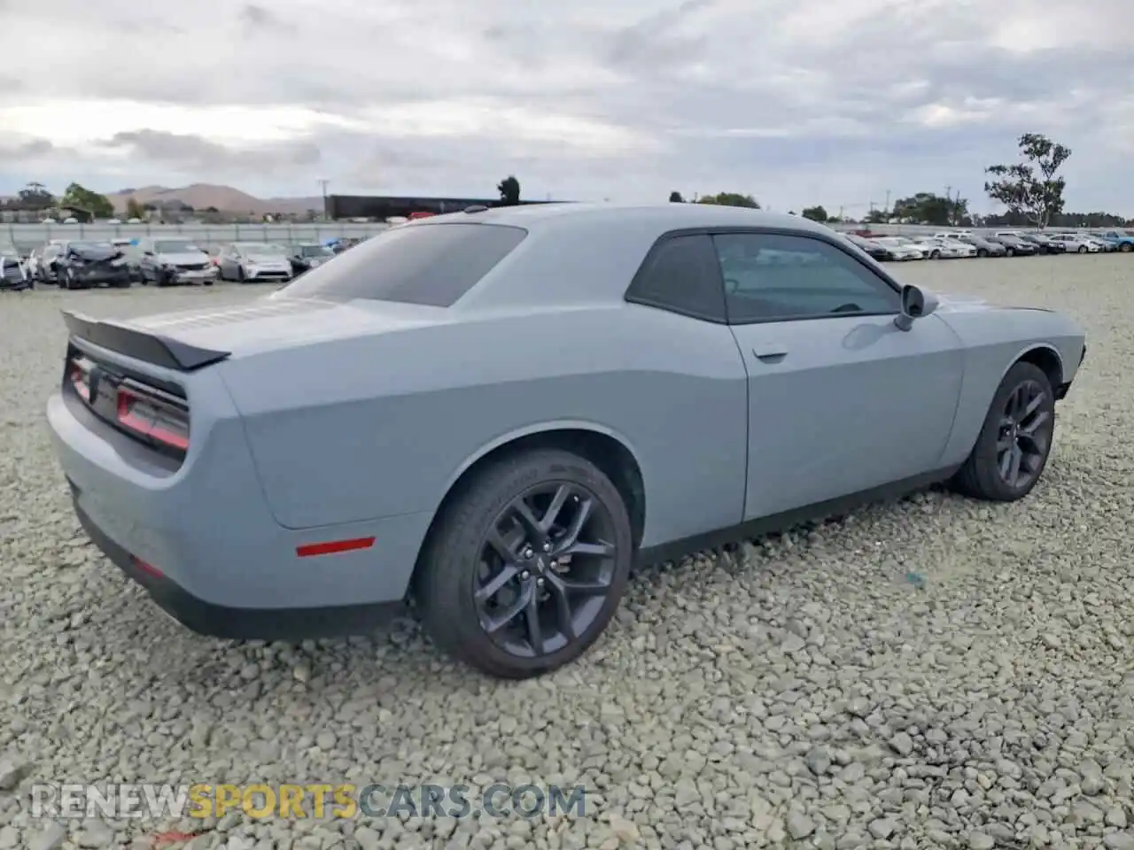 3 Photograph of a damaged car 2C3CDZAG5MH599811 DODGE CHALLENGER 2021