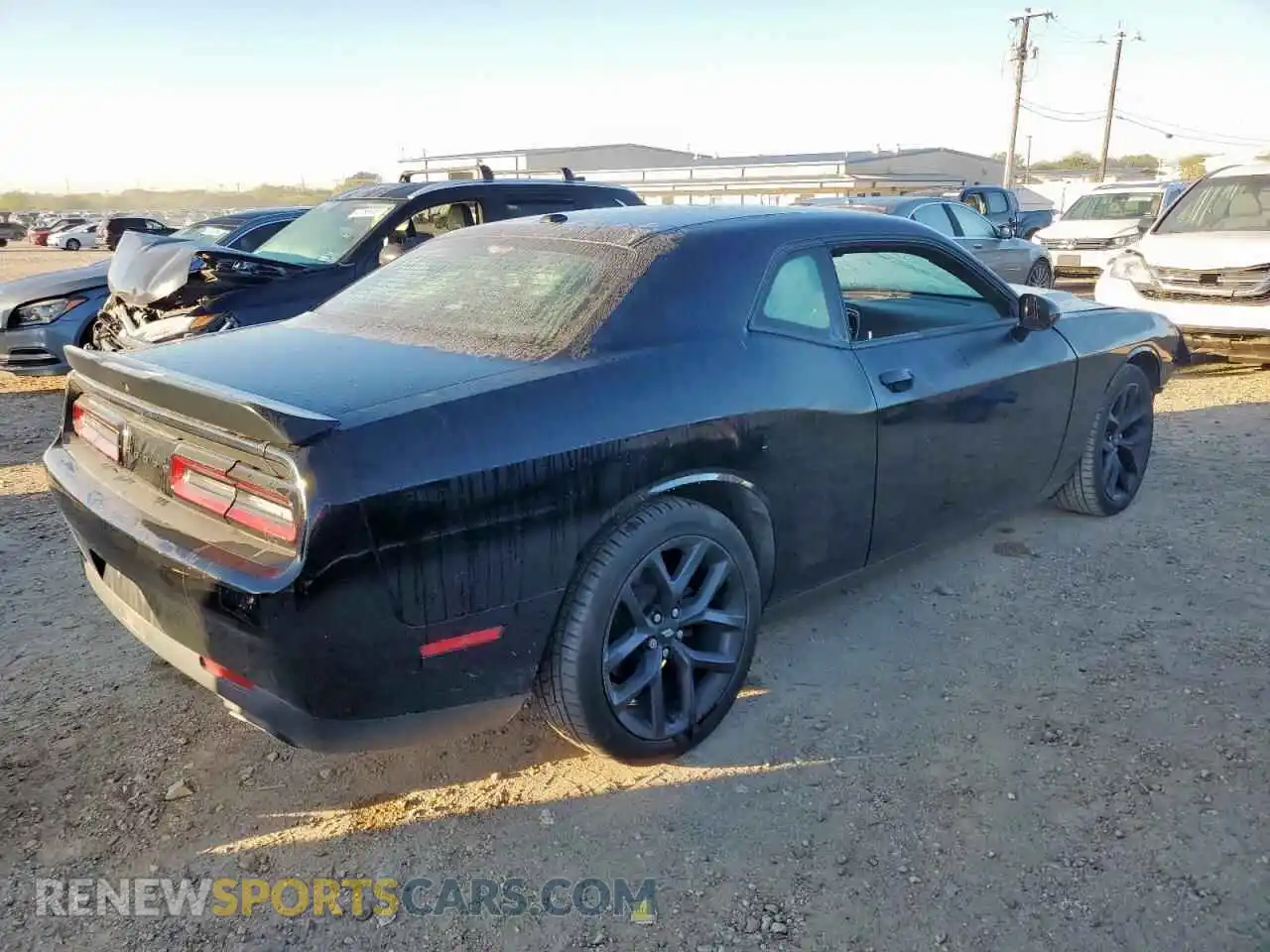 3 Photograph of a damaged car 2C3CDZAG5MH600200 DODGE CHALLENGER 2021