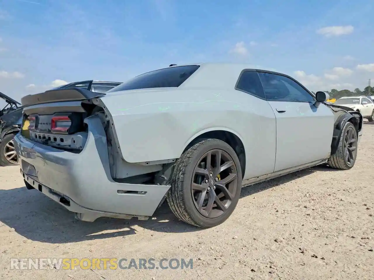 3 Photograph of a damaged car 2C3CDZAG5MH603209 DODGE CHALLENGER 2021