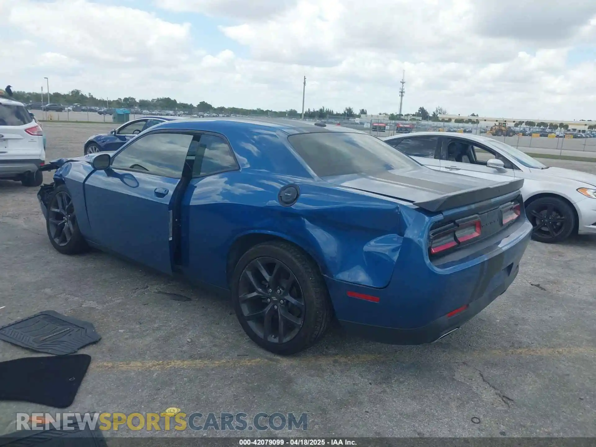 3 fotografías del automóvil dañado 2C3CDZAG9MH586799 DODGE CHALLENGER 2021