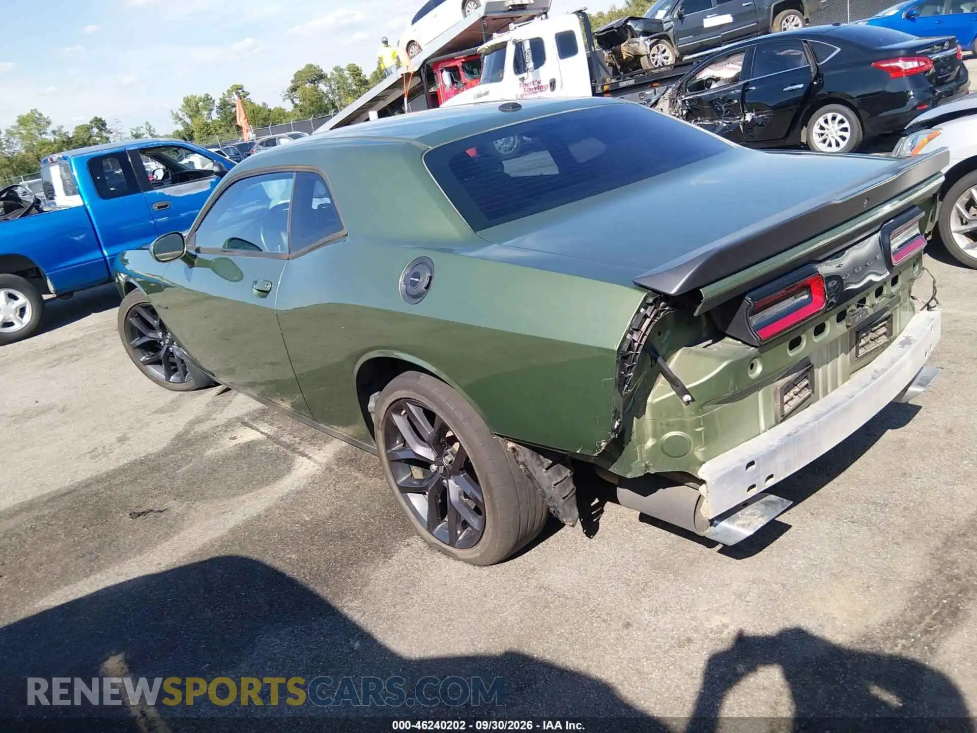 3 Photograph of a damaged car 2C3CDZBT3MH564521 DODGE CHALLENGER 2021