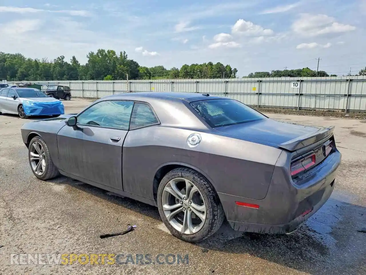 2 Фотография поврежденного автомобиля 2C3CDZBT4MH551647 DODGE CHALLENGER 2021