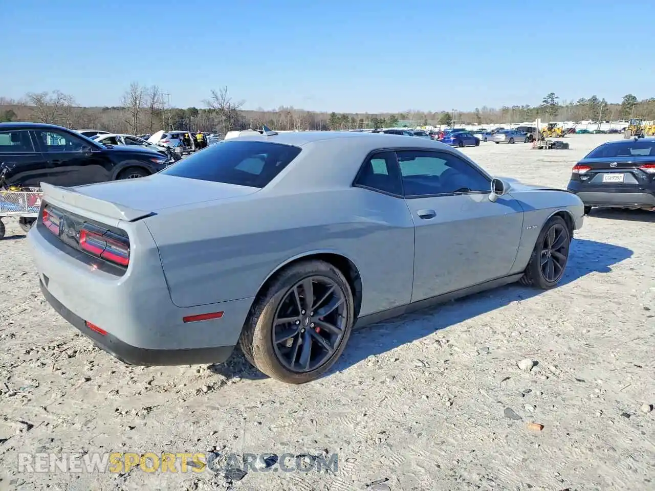 3 Photograph of a damaged car 2C3CDZBT4MH651666 DODGE CHALLENGER 2021