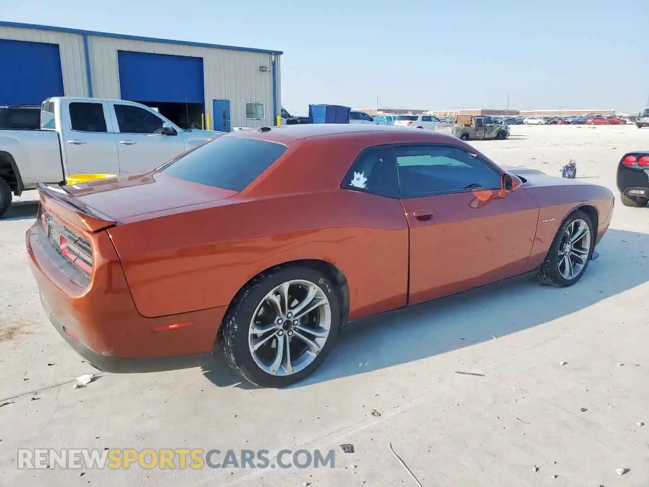 3 Photograph of a damaged car 2C3CDZBT5MH505552 DODGE CHALLENGER 2021