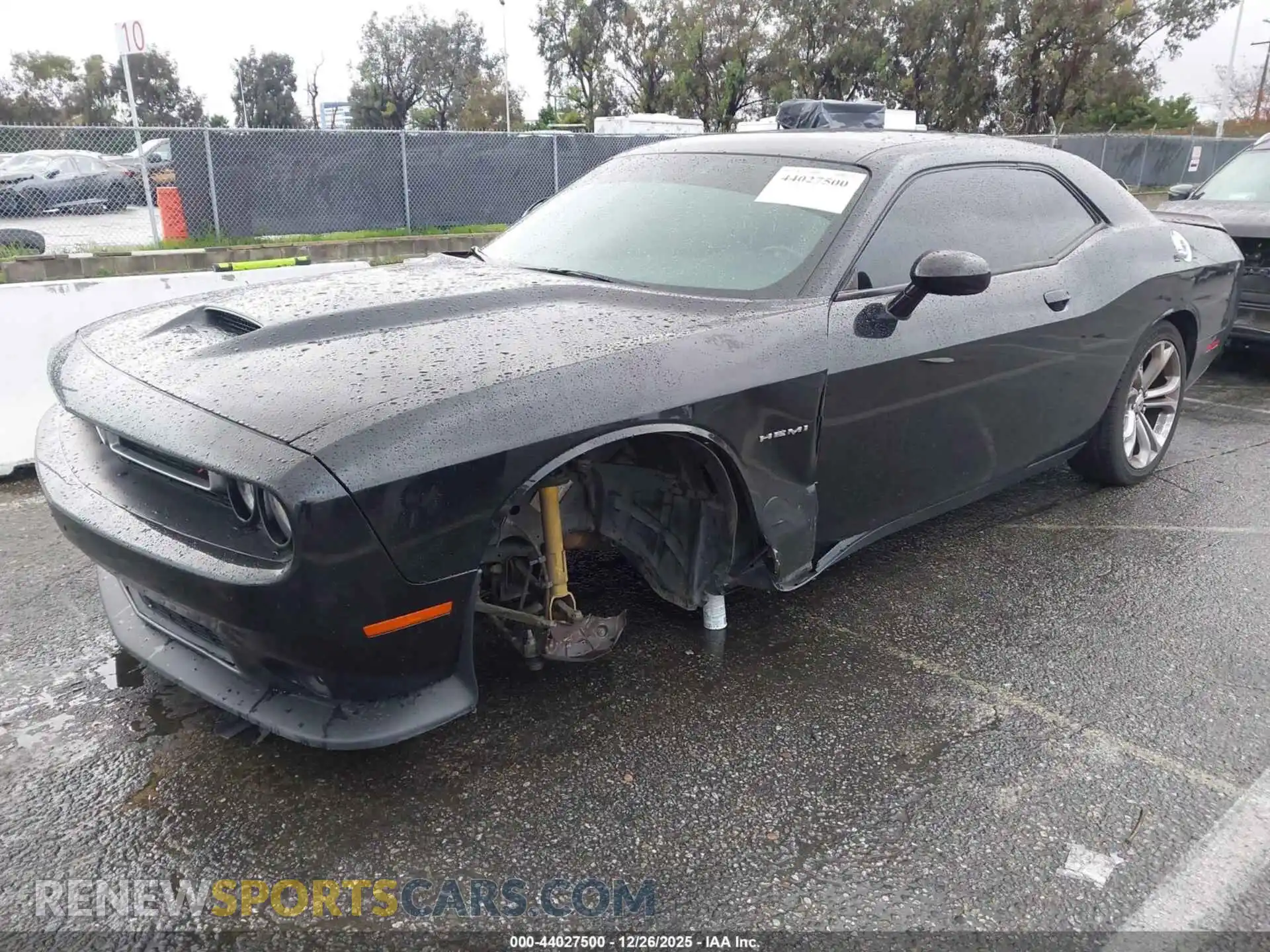 2 Photograph of a damaged car 2C3CDZBT5MH546361 DODGE CHALLENGER 2021