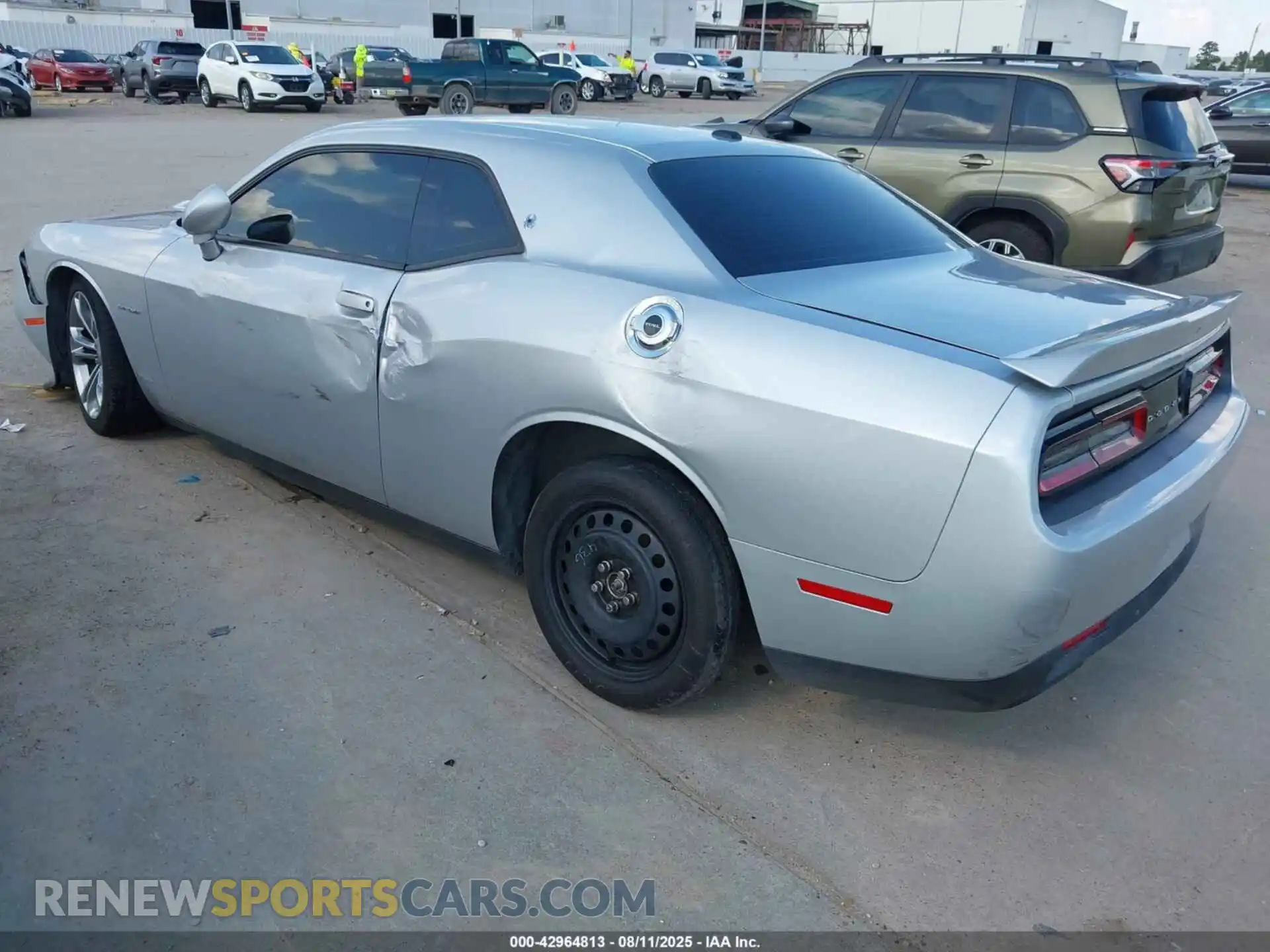 3 Photograph of a damaged car 2C3CDZBT5MH546828 DODGE CHALLENGER 2021