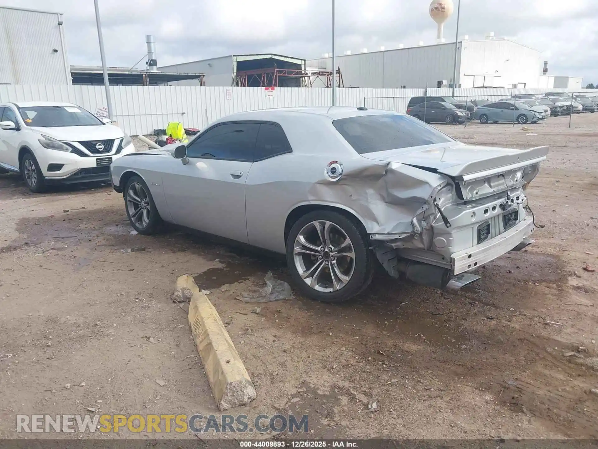 3 Photograph of a damaged car 2C3CDZBT6MH542349 DODGE CHALLENGER 2021