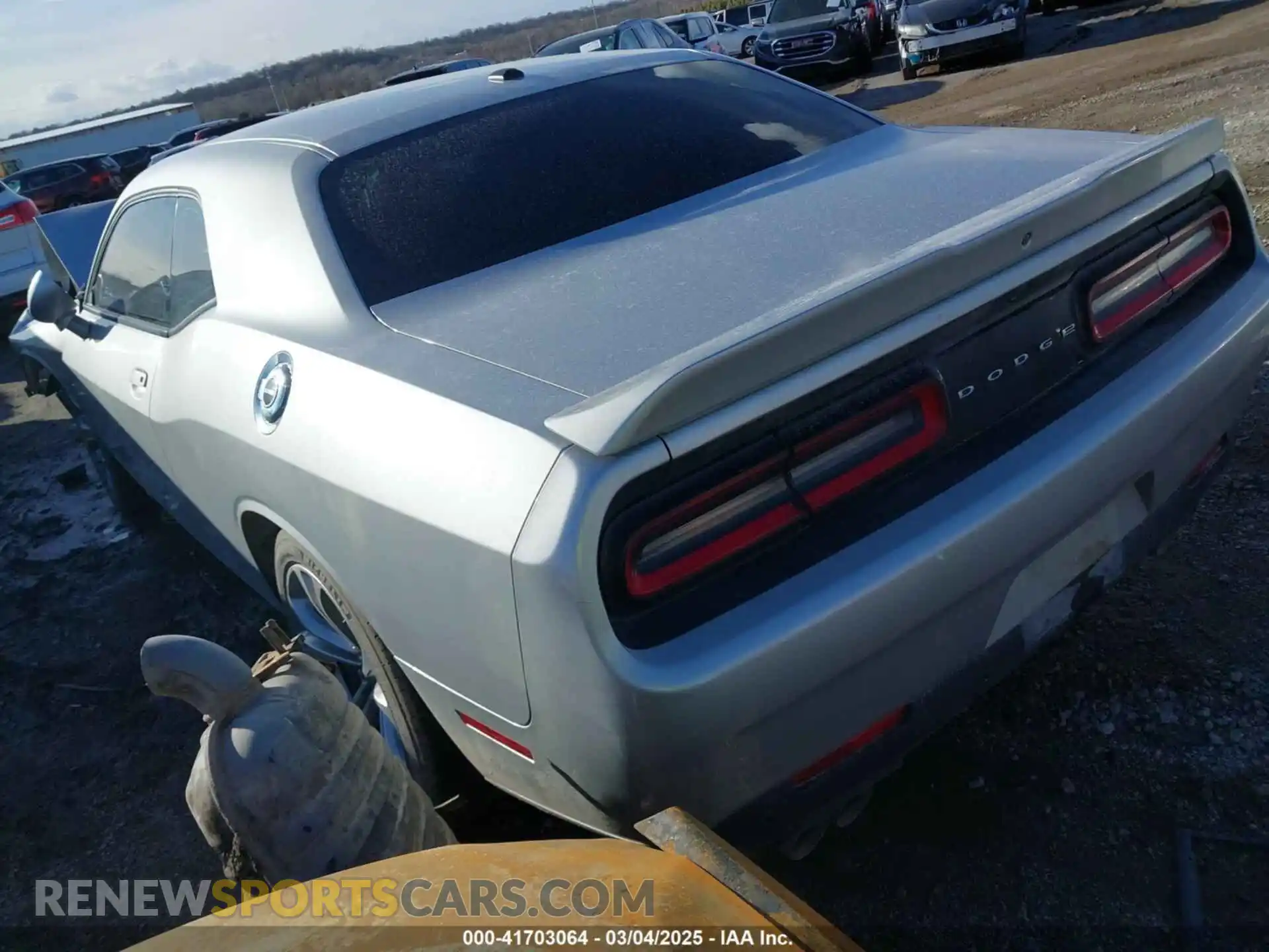 3 Photograph of a damaged car 2C3CDZBT7MH542375 DODGE CHALLENGER 2021