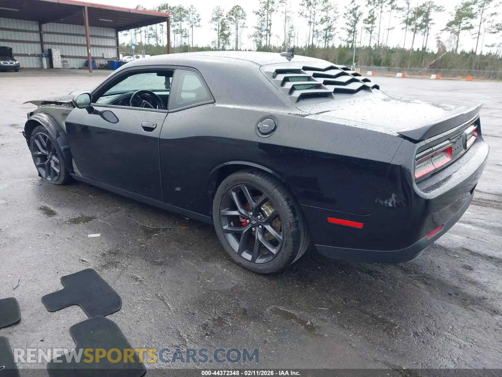 3 Photograph of a damaged car 2C3CDZBT7MH555773 DODGE CHALLENGER 2021