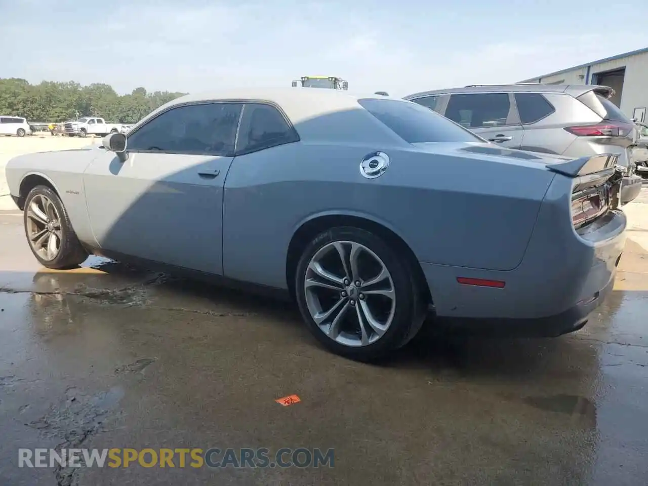 2 Photograph of a damaged car 2C3CDZBT8MH526525 DODGE CHALLENGER 2021