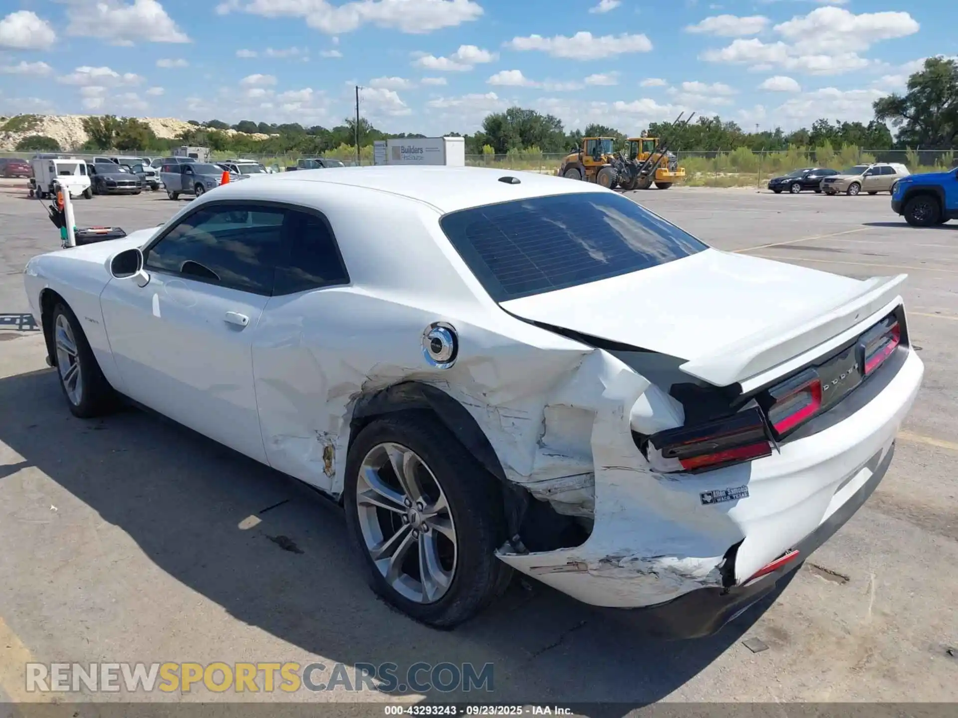 3 Photograph of a damaged car 2C3CDZBT8MH546483 DODGE CHALLENGER 2021