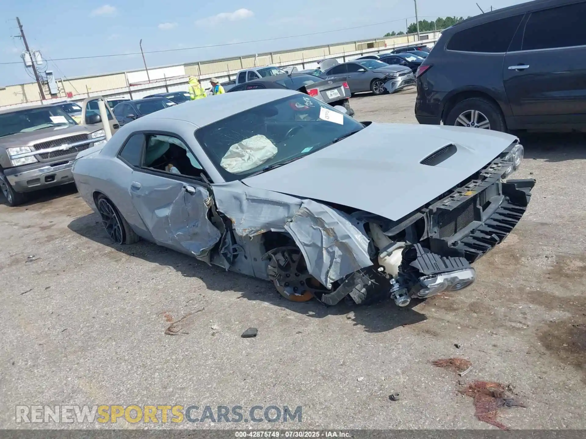 1 Photograph of a damaged car 2C3CDZBT8MH593819 DODGE CHALLENGER 2021