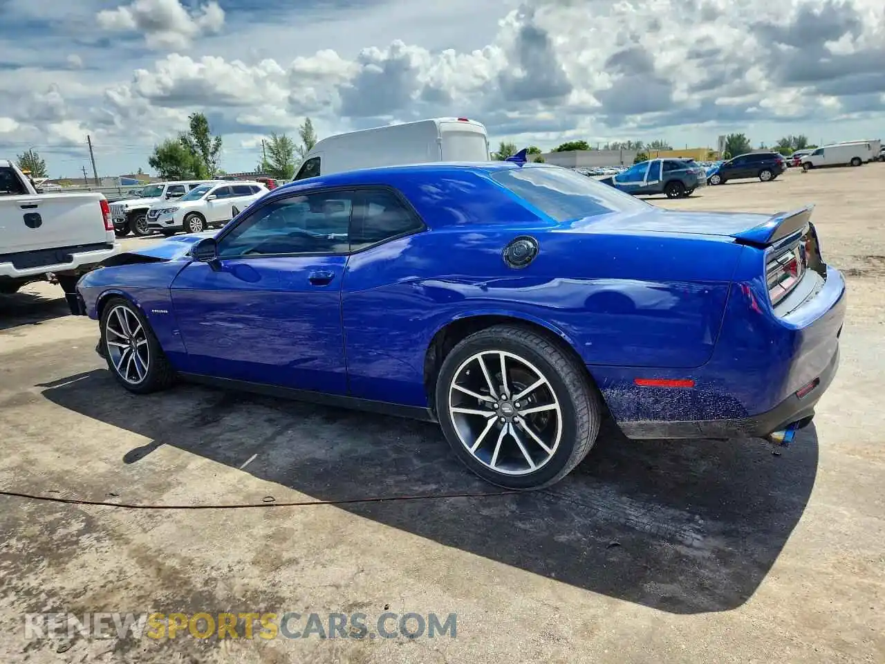 2 Photograph of a damaged car 2C3CDZBT8MH640850 DODGE CHALLENGER 2021