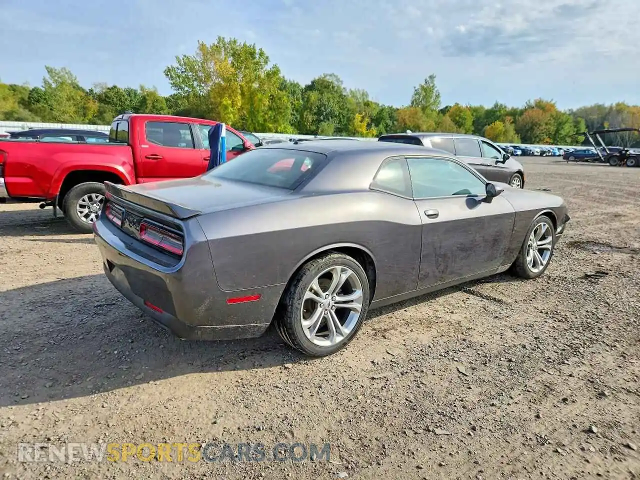3 Photograph of a damaged car 2C3CDZBT9MH631056 DODGE CHALLENGER 2021