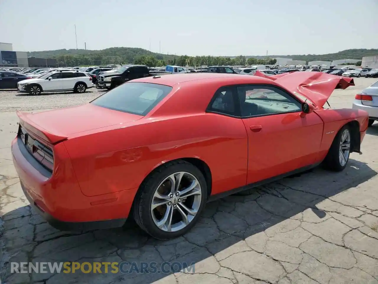 3 Photograph of a damaged car 2C3CDZBTXMH559963 DODGE CHALLENGER 2021