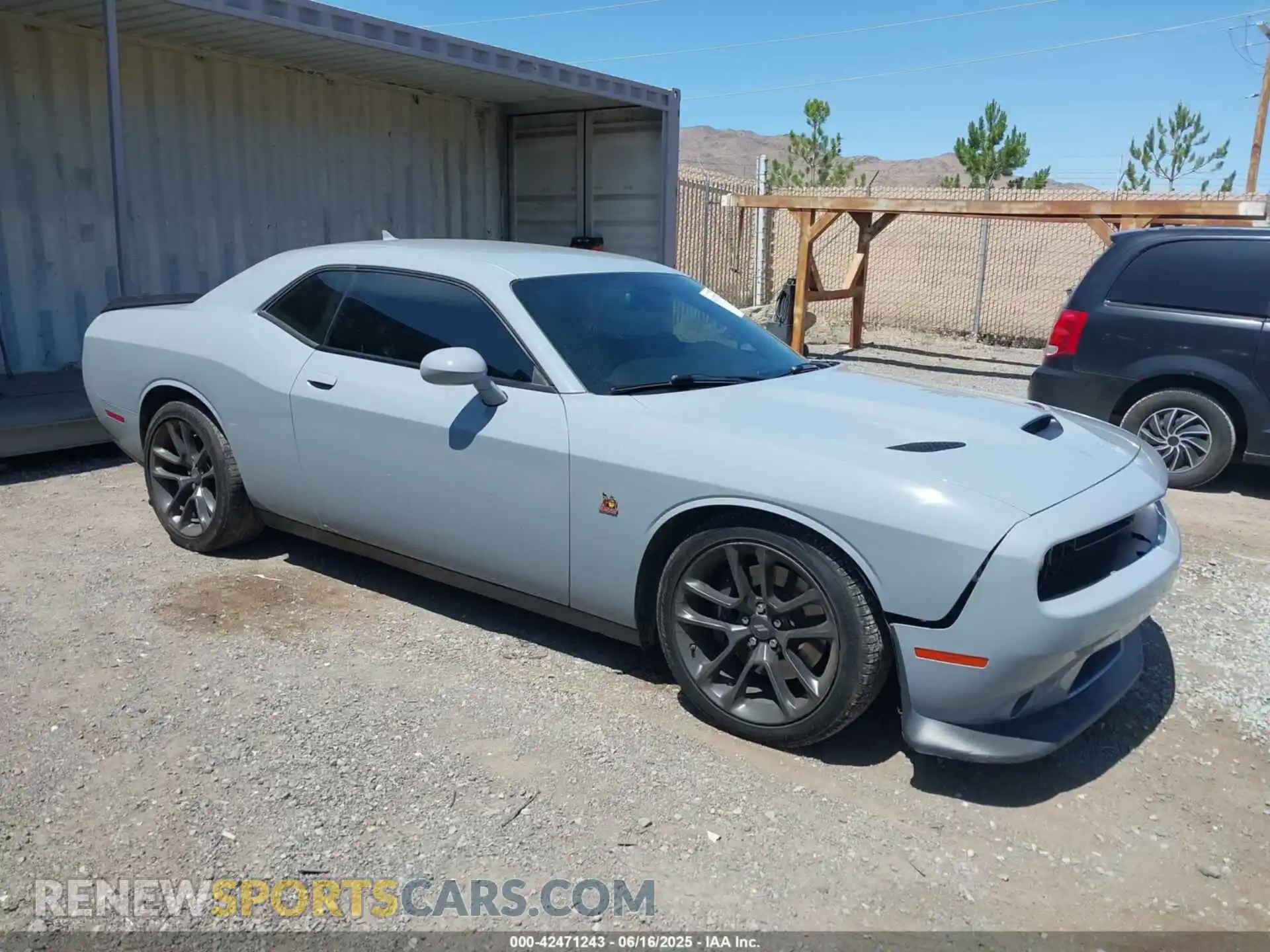 1 Photograph of a damaged car 2C3CDZFJ0MH627616 DODGE CHALLENGER 2021
