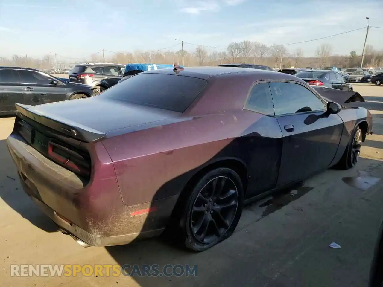 3 Photograph of a damaged car 2C3CDZFJ0MH627762 DODGE CHALLENGER 2021
