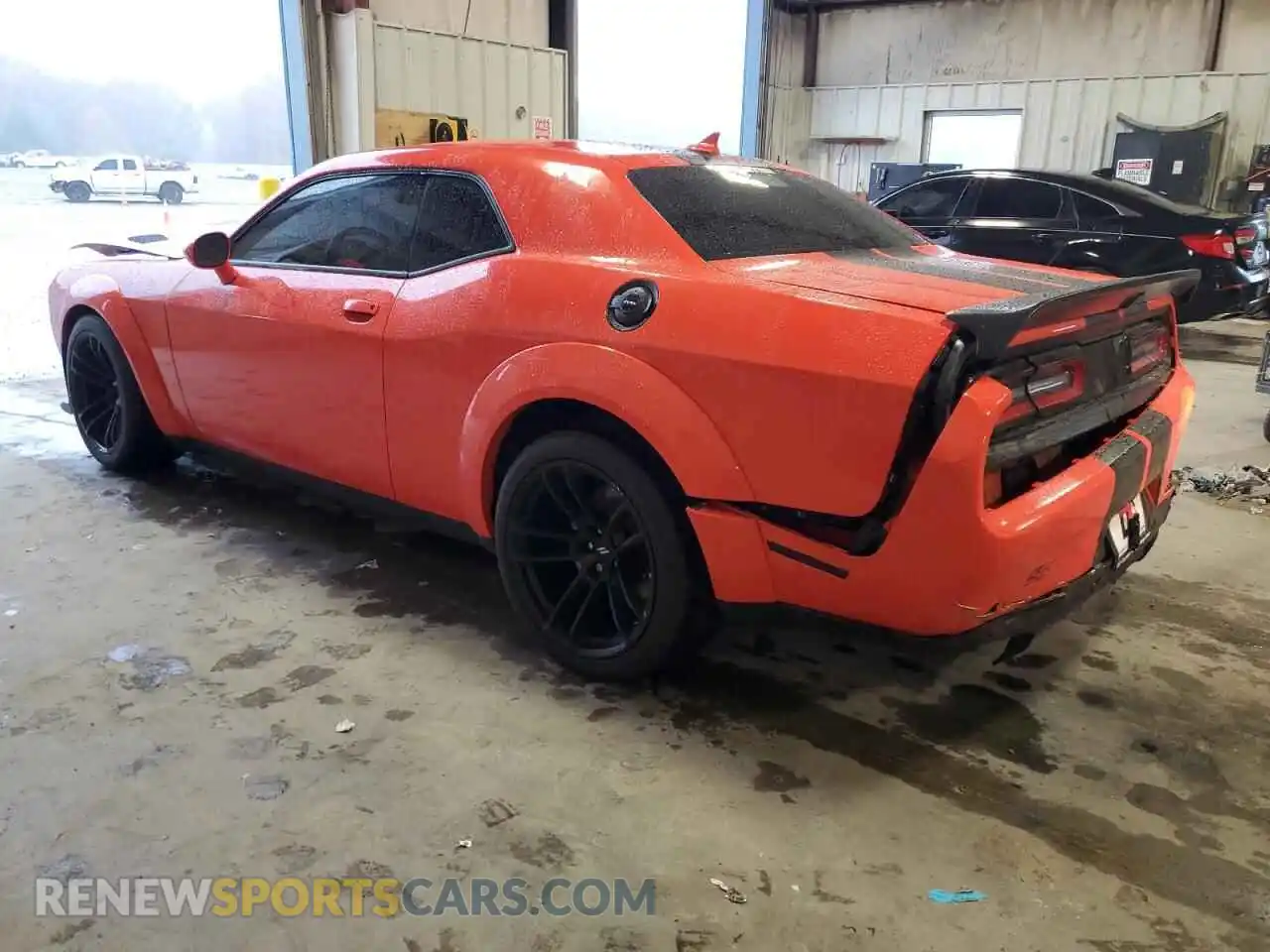 2 Photograph of a damaged car 2C3CDZFJ0MH672412 DODGE CHALLENGER 2021