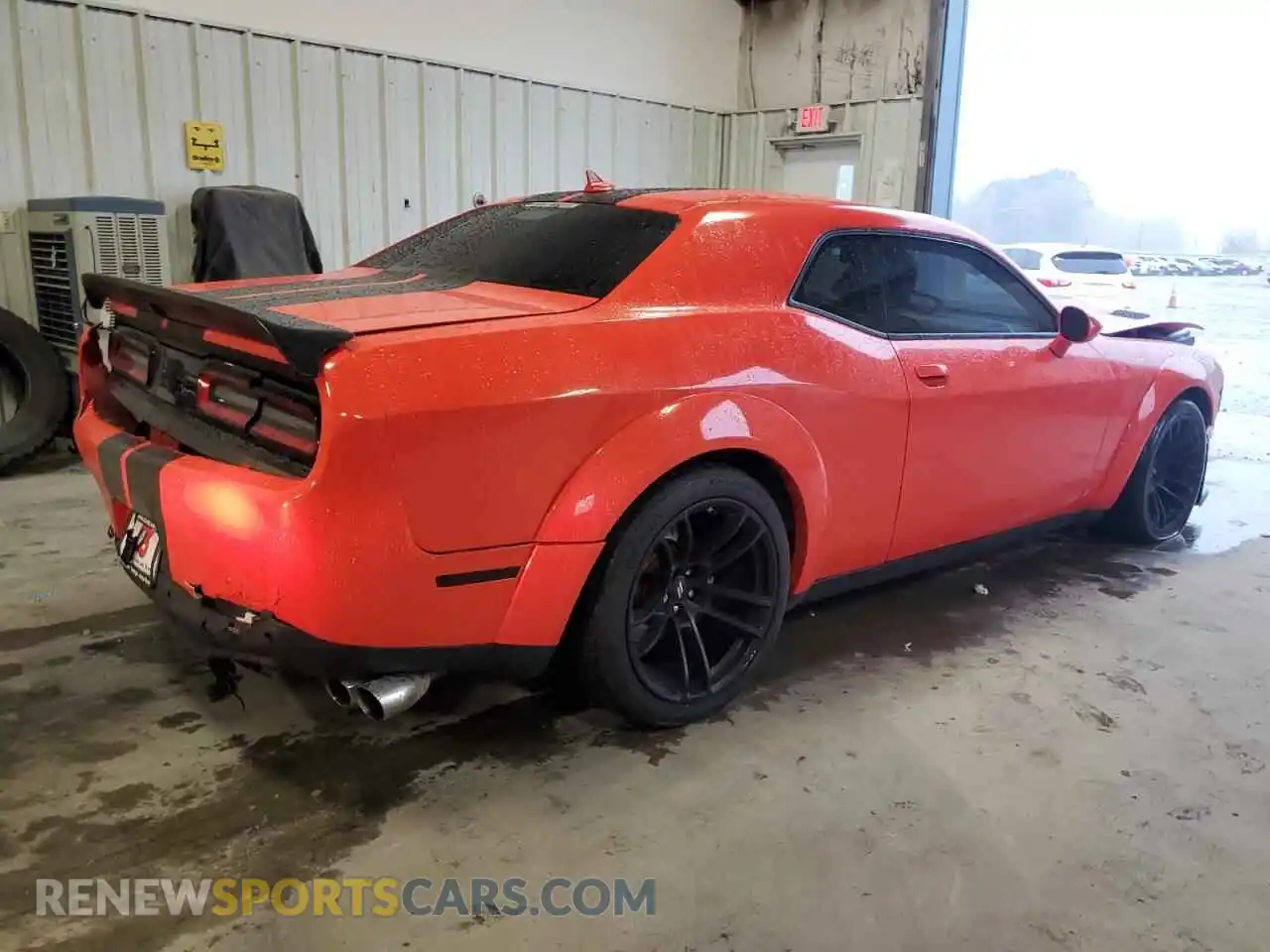 3 Photograph of a damaged car 2C3CDZFJ0MH672412 DODGE CHALLENGER 2021