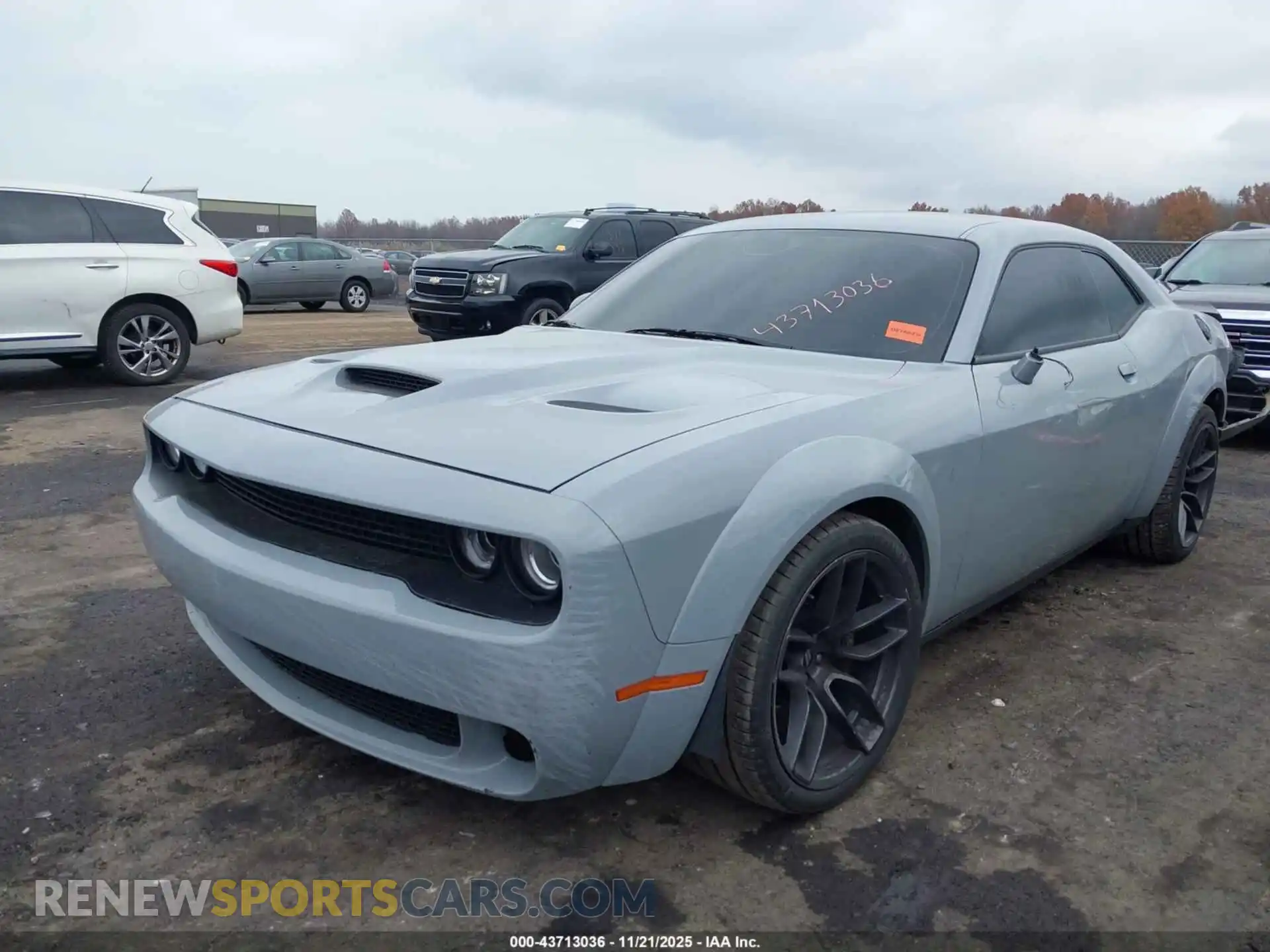 2 Photograph of a damaged car 2C3CDZFJ0MH680722 DODGE CHALLENGER 2021