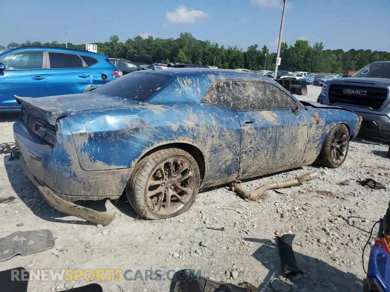 3 Photograph of a damaged car 2C3CDZFJ1MH542736 DODGE CHALLENGER 2021