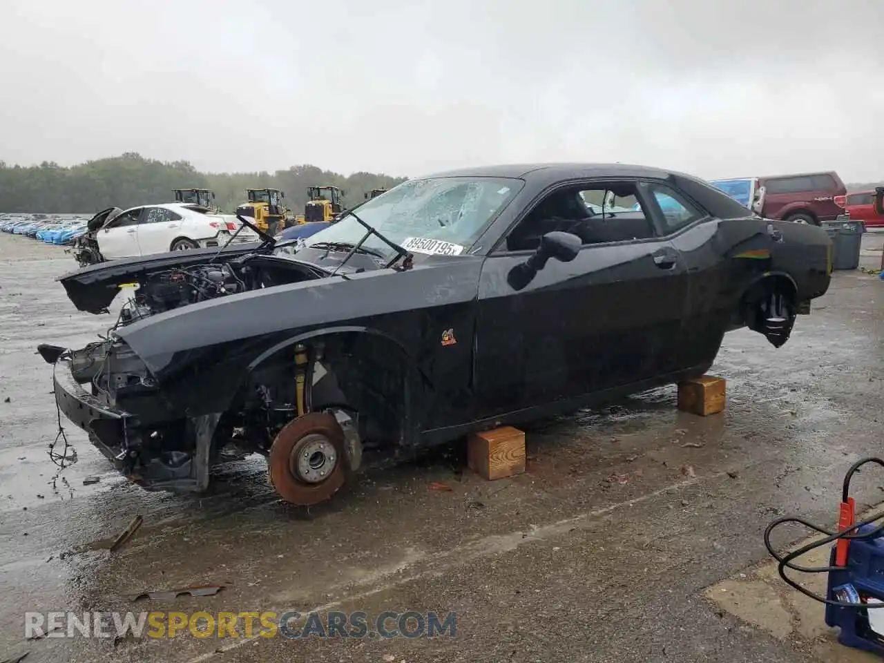 1 Photograph of a damaged car 2C3CDZFJ2MH571839 DODGE CHALLENGER 2021