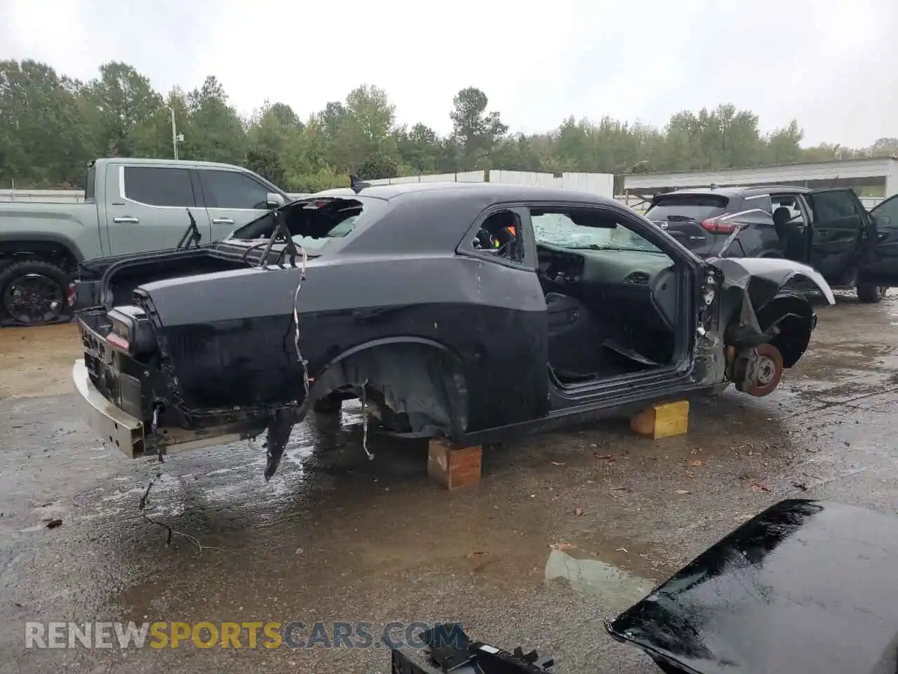 3 Photograph of a damaged car 2C3CDZFJ2MH571839 DODGE CHALLENGER 2021